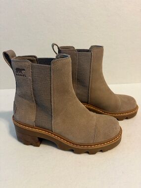 Sorel Chelsea Suede Waterproof Slip On boots, 7.5